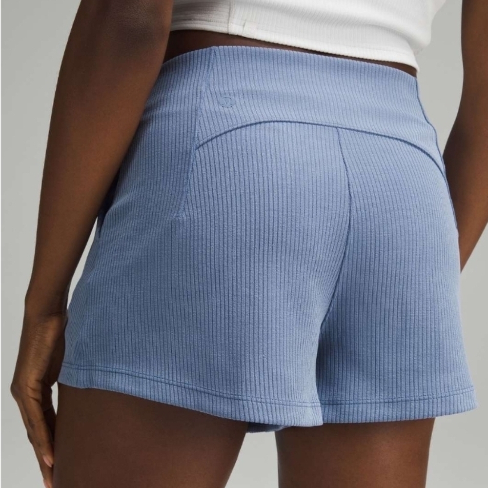 Lululemon Ribbed Softstreme Short - Picture 4 of 11